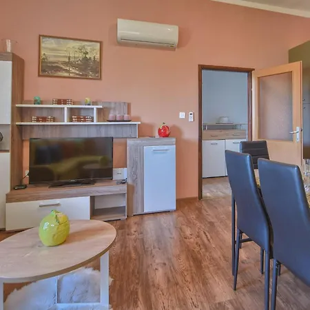 Apartman Hanna Póla
