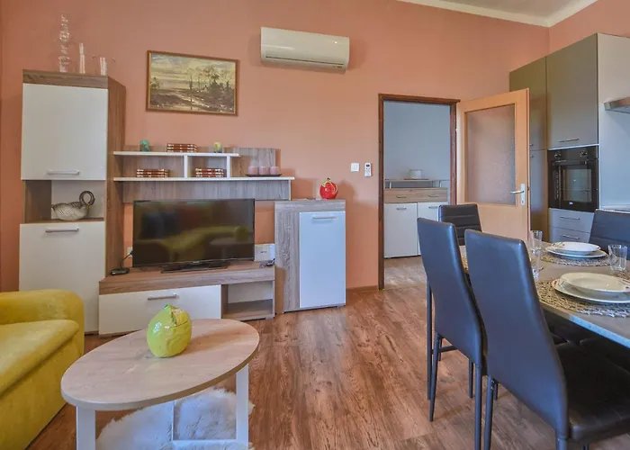 Apartment Hanna Pula